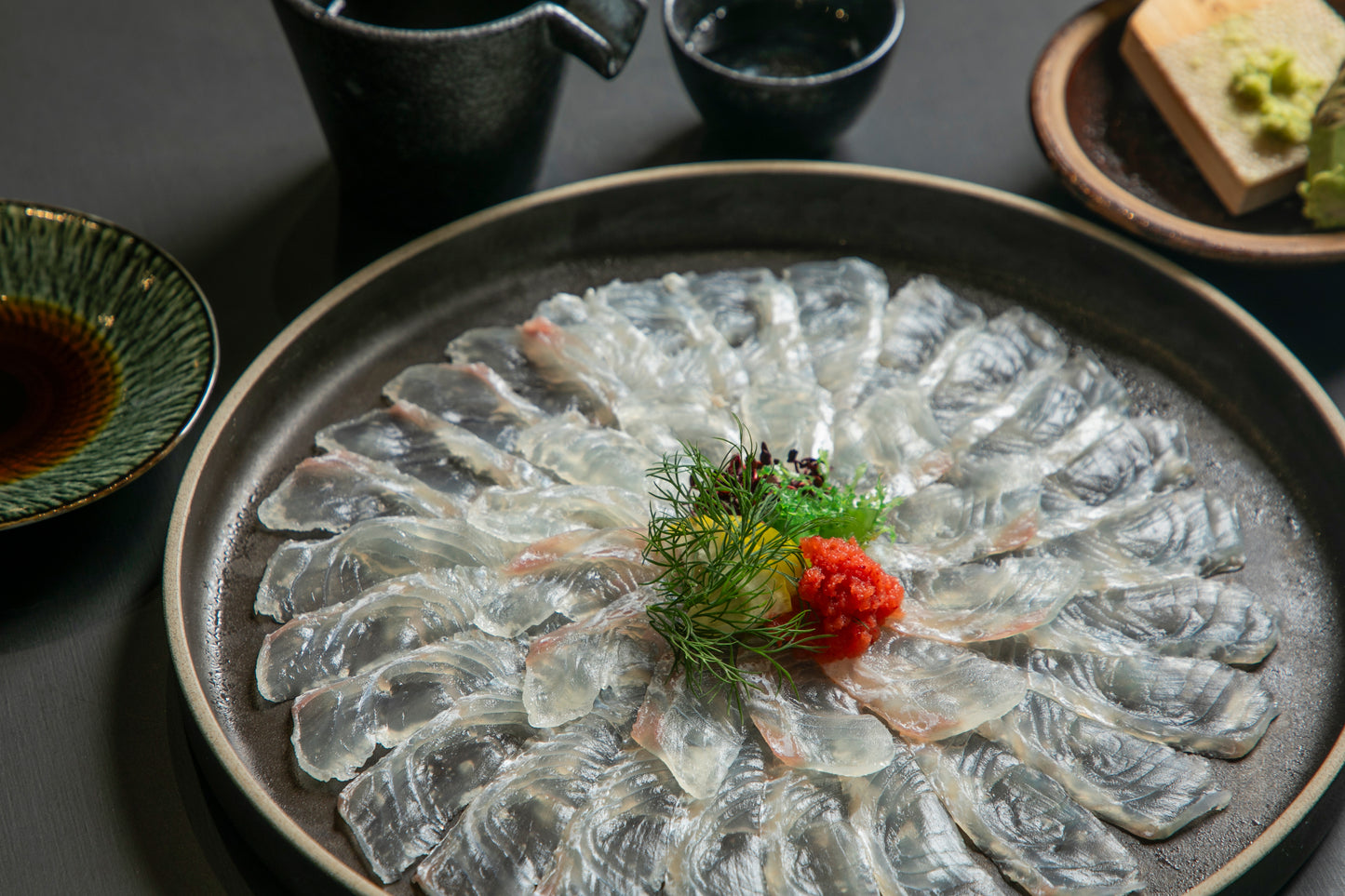 とらふぐのてっさ&ひらめの薄造り(大皿)