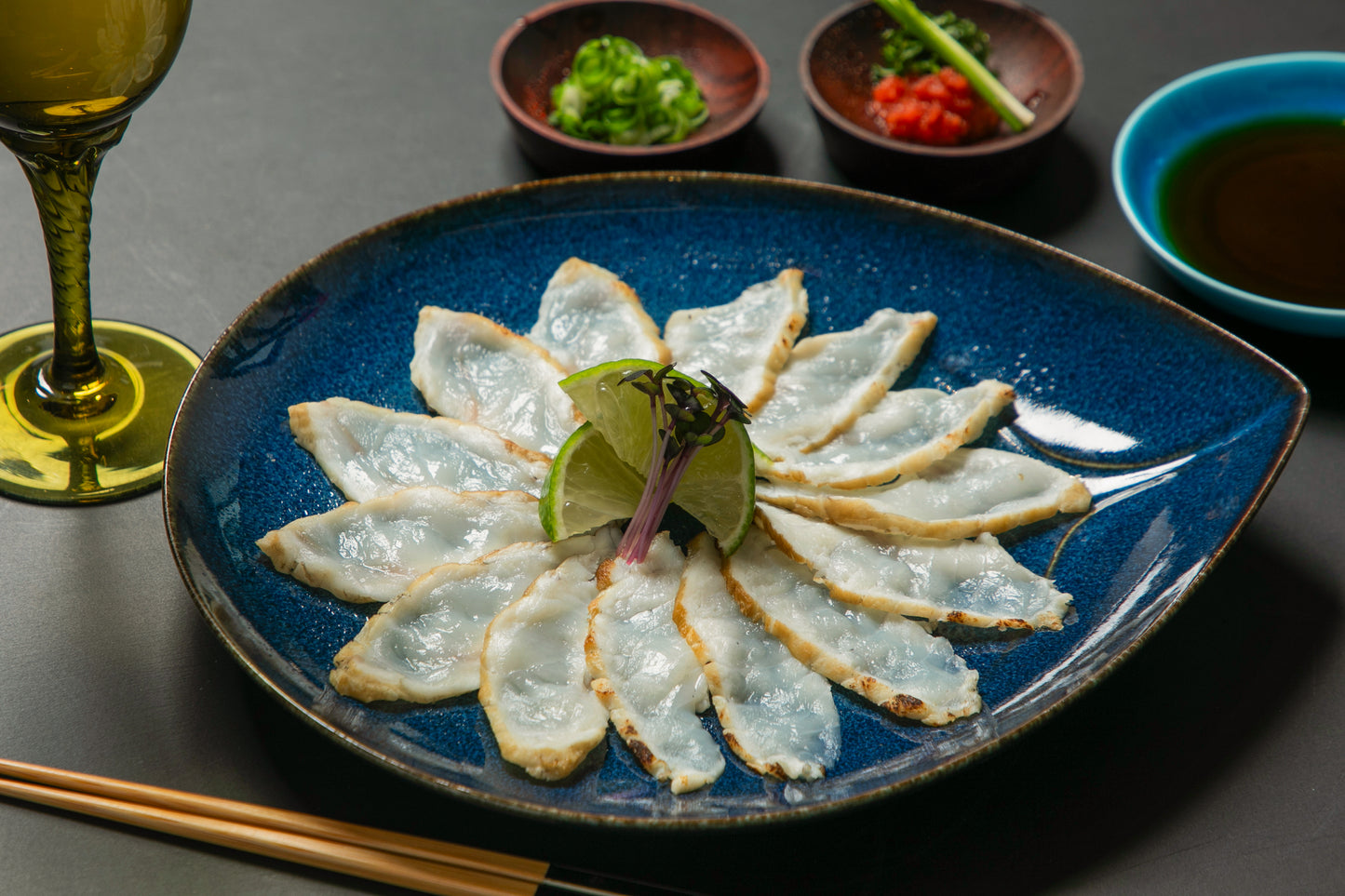 とらふぐのたたき(藁焼き)&とらふぐのてっさ(大皿)